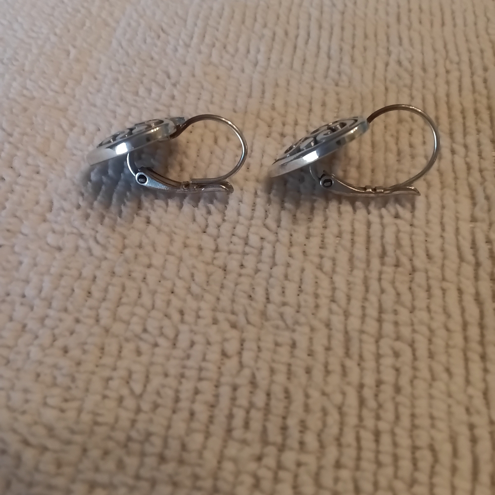Brighton Contempo Heart Leverback Earrings  - Necklace Listed Seperately - Picture 4 of 5